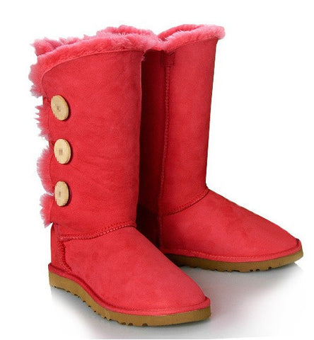 BAILEY BUTTON TRIPLET BOOTS RED